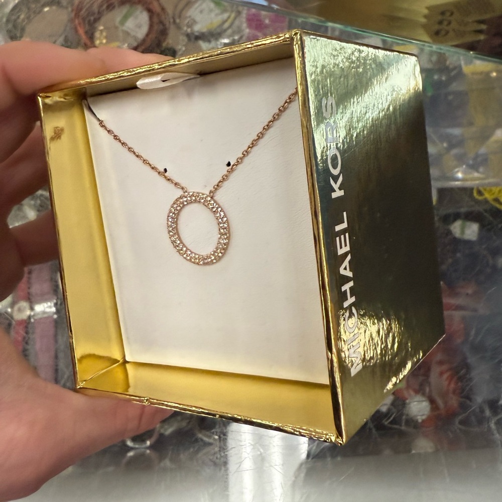 Michael Kors Necklace (Gold)